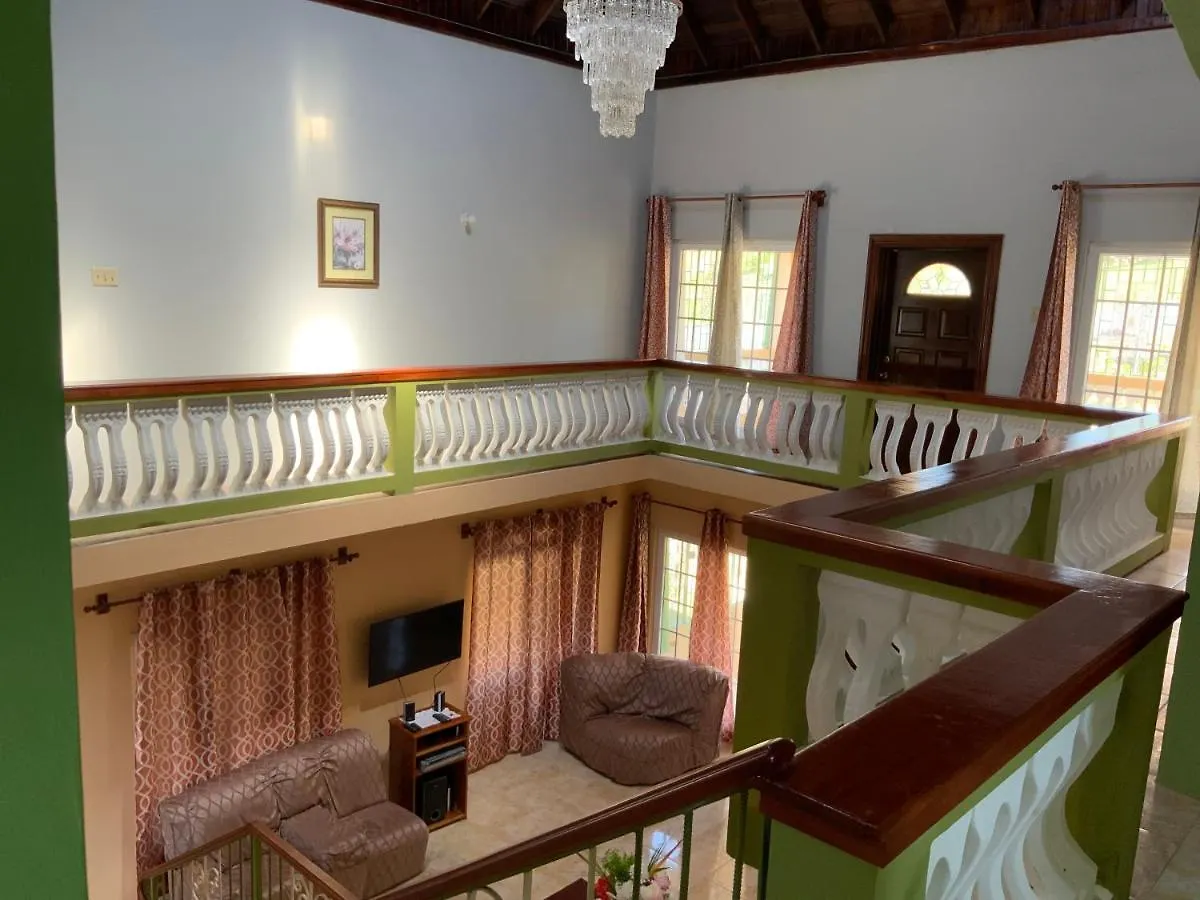 Poinciana House Villa Montego Bay Feriehus