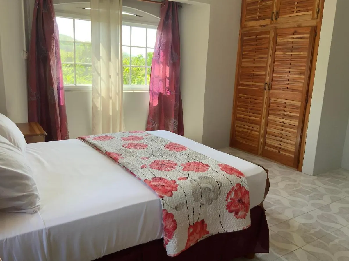 Feriehus Poinciana House Villa Montego Bay